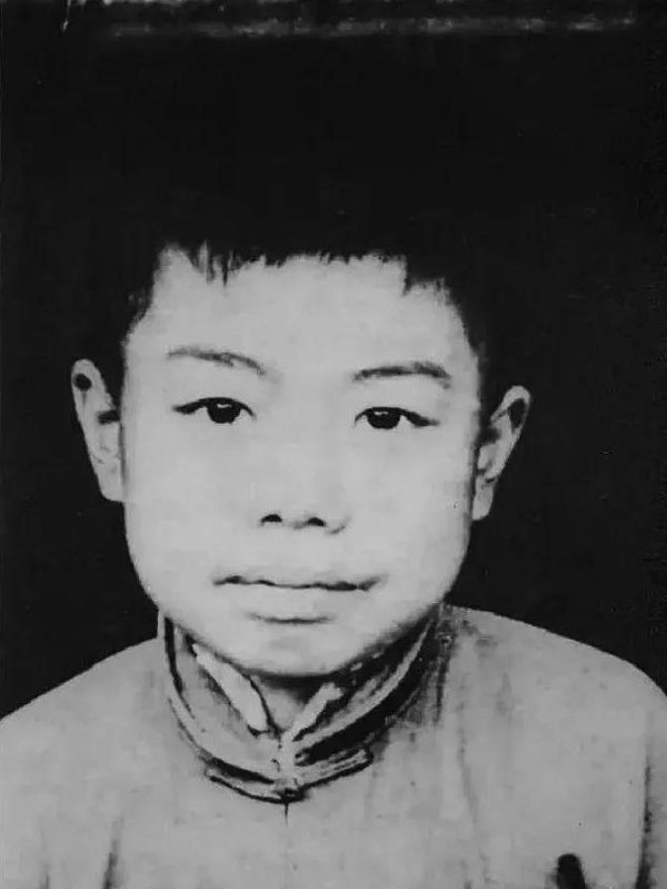 开yun体育网太太袁晖的记事本越来越薄-开云「中国」官方网站 登录入口