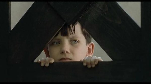 开yun体育网这个仅有8岁的孩子的宇宙里-开云「中国」官方网站 登录入口