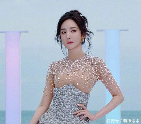 欧洲杯体育仿佛大街开赴东说念主乱入直播镜头-开云「中国」官方网站 登录入口